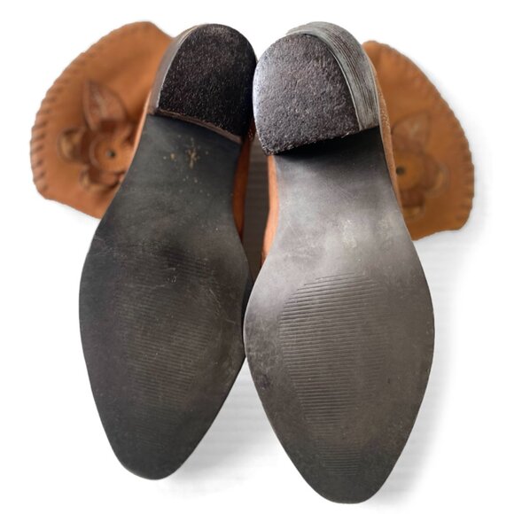 Mia Western Daisy Cowboy Booties - Picture 7 of 8